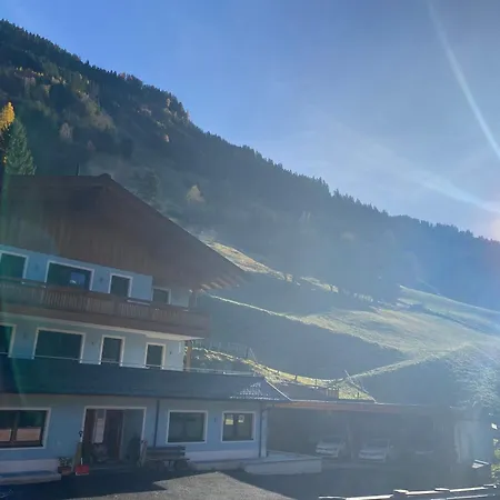 Lägenhet Obergstattgut